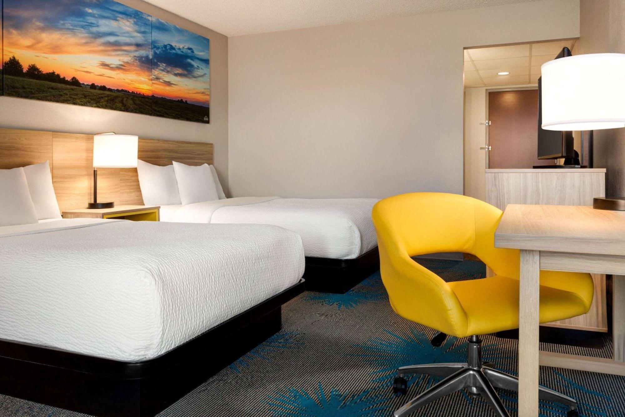 Days Inn By Wyndham Grand Island I-80 Doniphan Εξωτερικό φωτογραφία