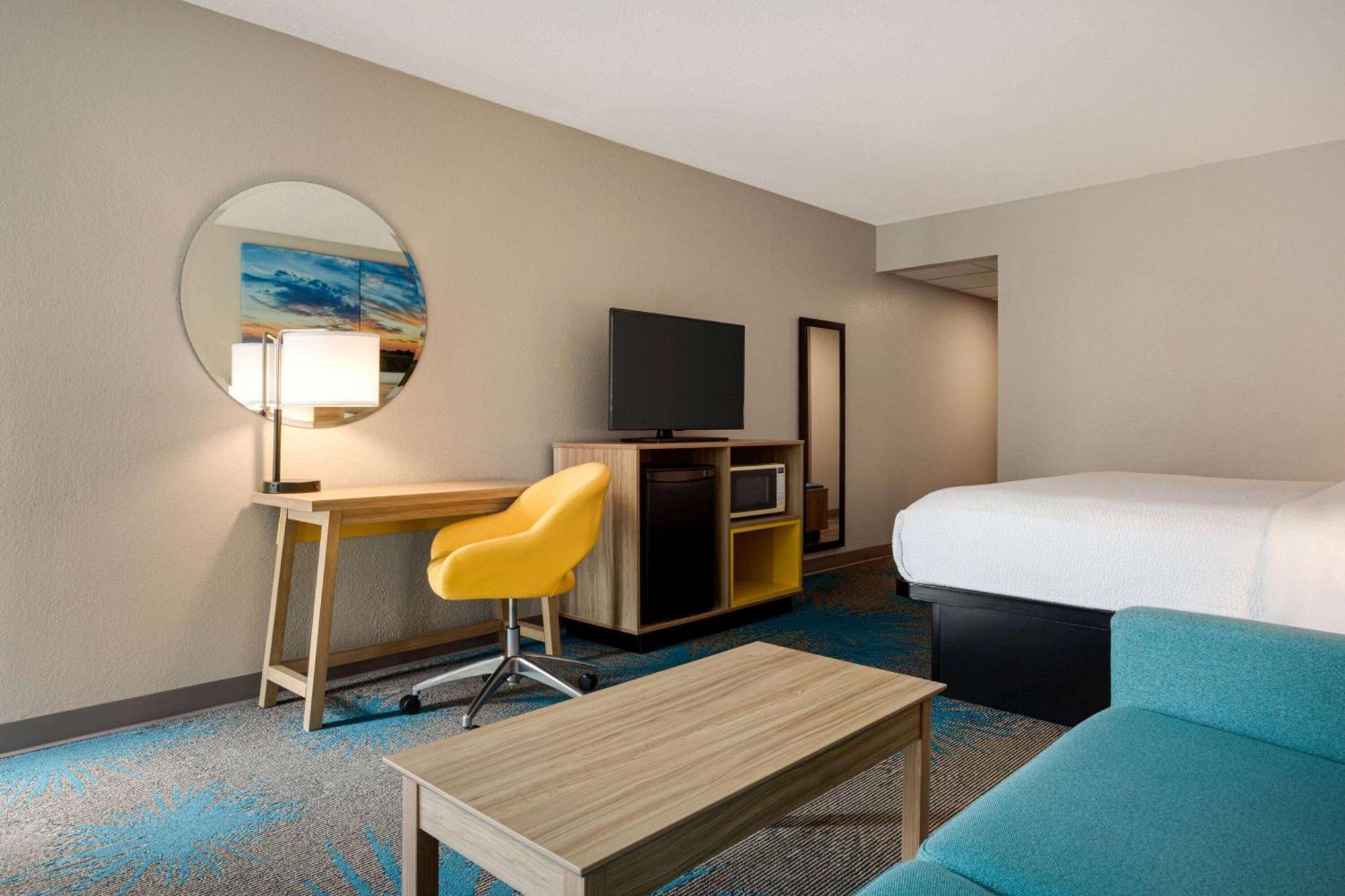 Days Inn By Wyndham Grand Island I-80 Doniphan Εξωτερικό φωτογραφία